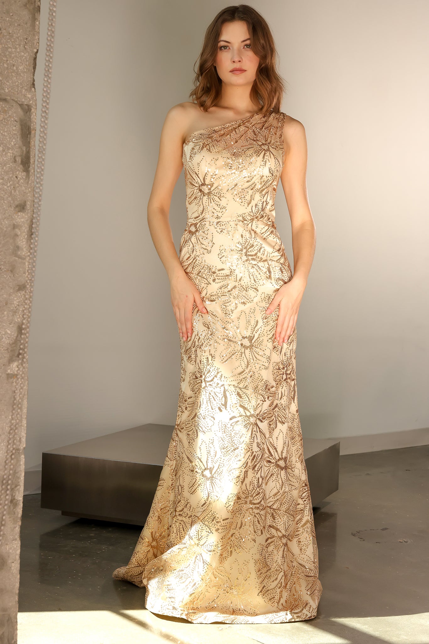 Kelly Chase Couture Evening Wear Gown 22-136